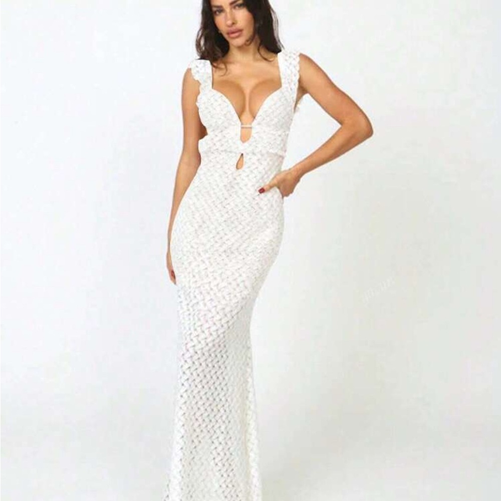 White summer Maxi Dress with Cap Sleeves and Cutout XS new - Picture 6 of 9